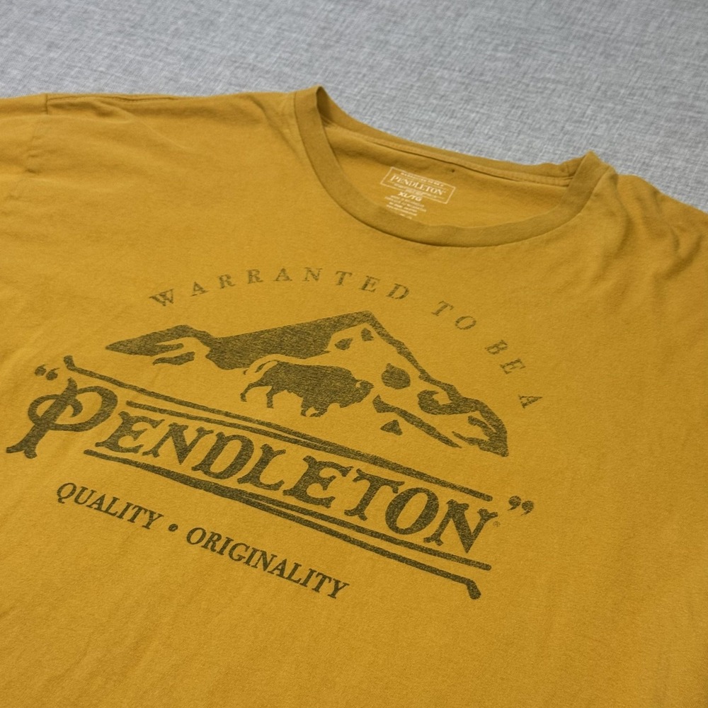 Pendleton T-Shirt Mens XL Gold Buffalo Mountain Graphic Crew Neck Cotton Tagless